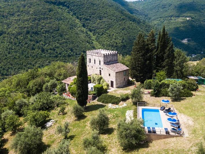 Villa per 12 persone, con giardino e piscina a Pontassieve