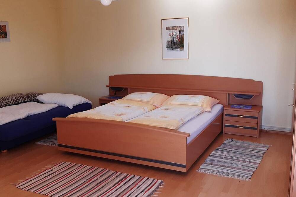 Ganze Wohnung, Ferienhaus- Weinhof, Pachler Margret - Ferienwohnung in Südoststeiermark, Tieschen