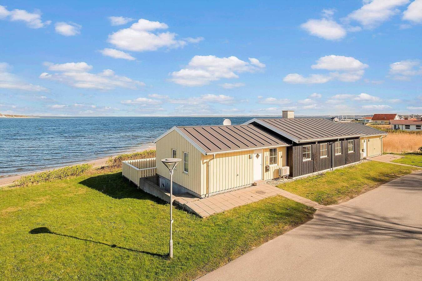 Lf15113 Farsø - Strandvejen 12 B in Hvalpsund, Farsø