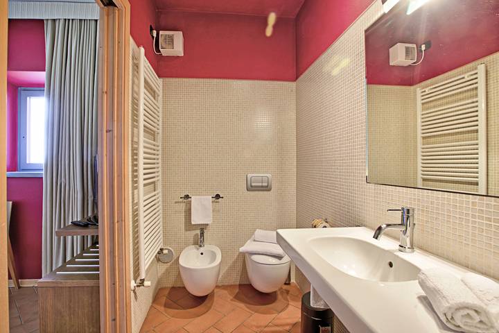 Hotel für 2 Personen, mit Pool, kinderfreundlich in Desenzano del Garda - 3