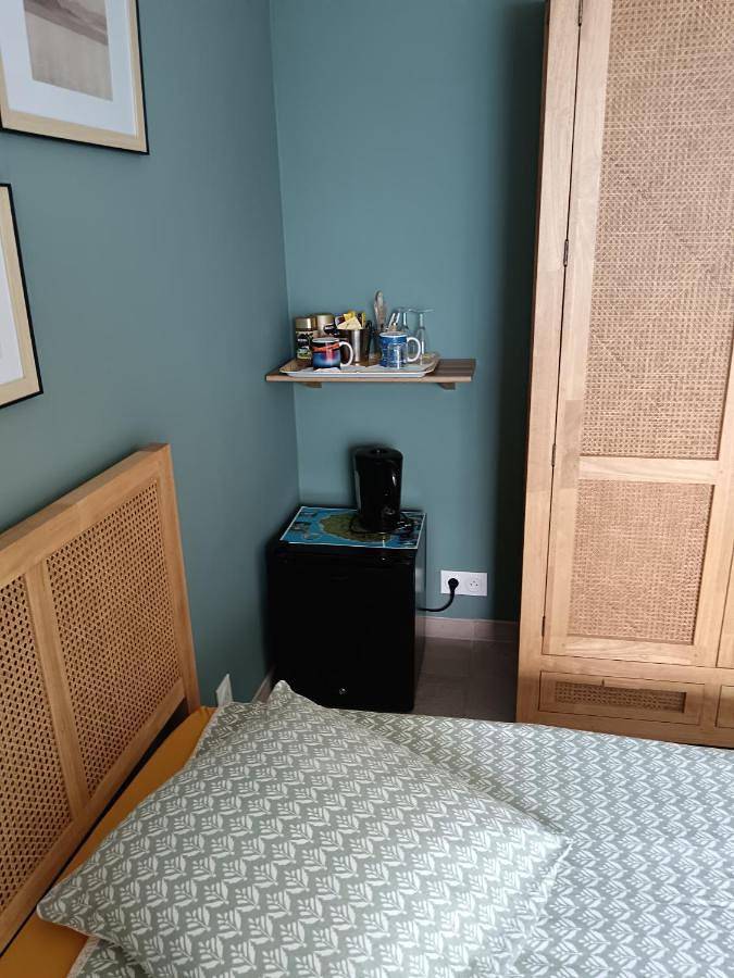 Chambre d’hôte pour 2 personnes, avec vue et jardin ainsi que piscine et terrasse sur l' Île de la Réunion - 3