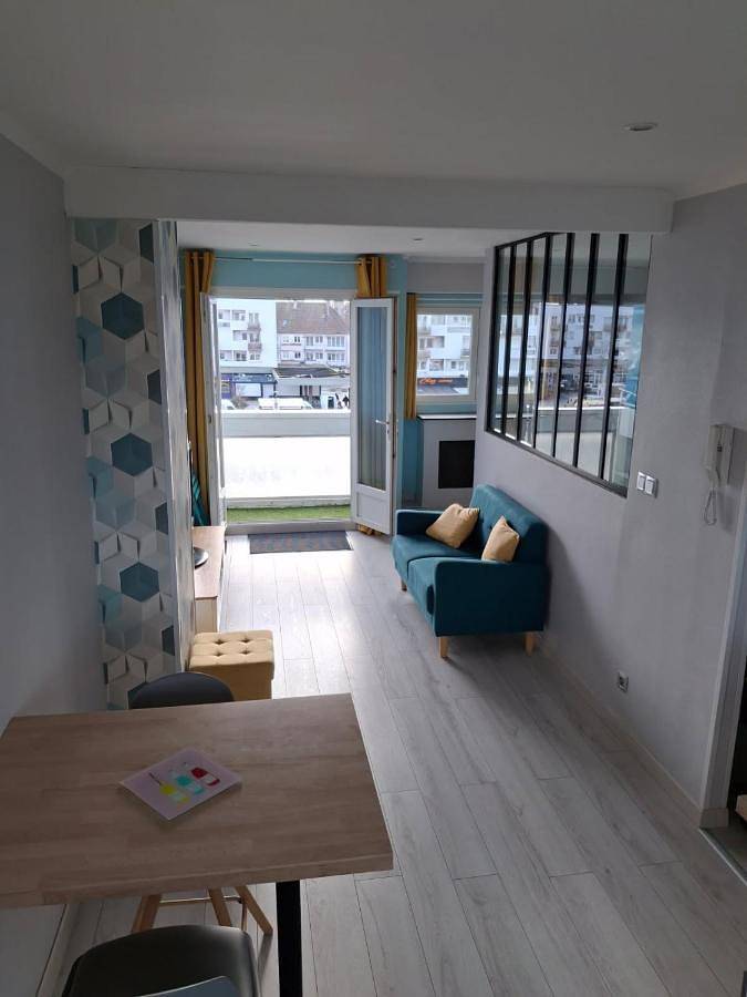 Gîte pour 2 personnes, avec balcon et vue dans Place D Armes Calais - 3