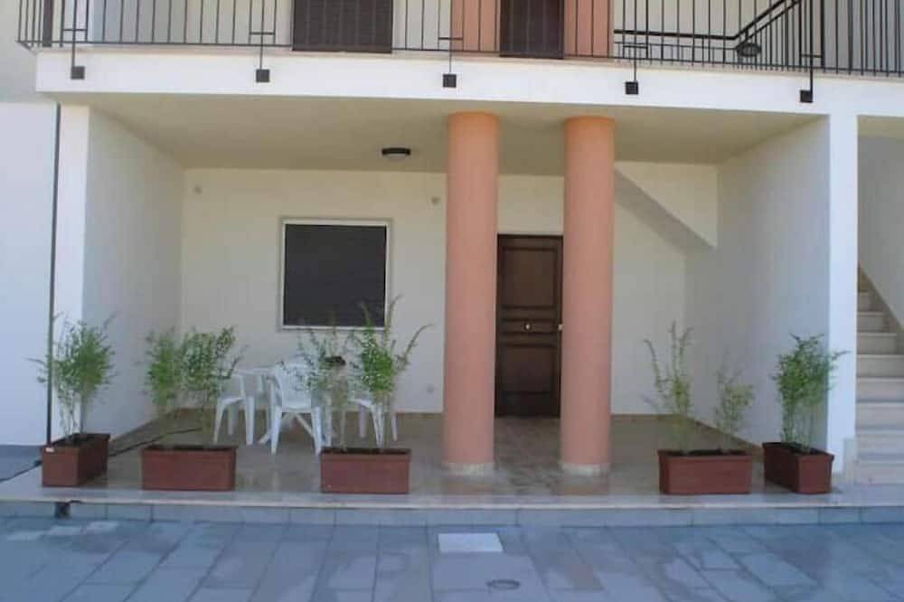 Ganze Wohnung, Three bedroom apartment in beautiful seaside Italian village in Marina di Ginosa, Golf von Tarent