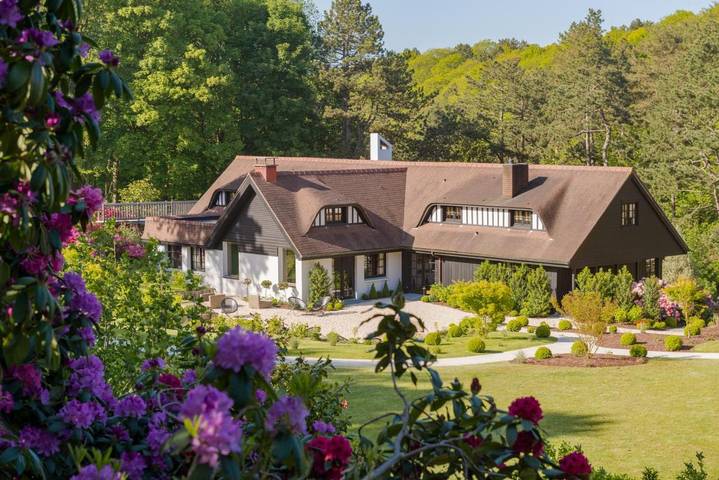 Hôtel pour 2 personnes, avec jardin et jacuzzi ainsi que piscine et sauna, animaux acceptés