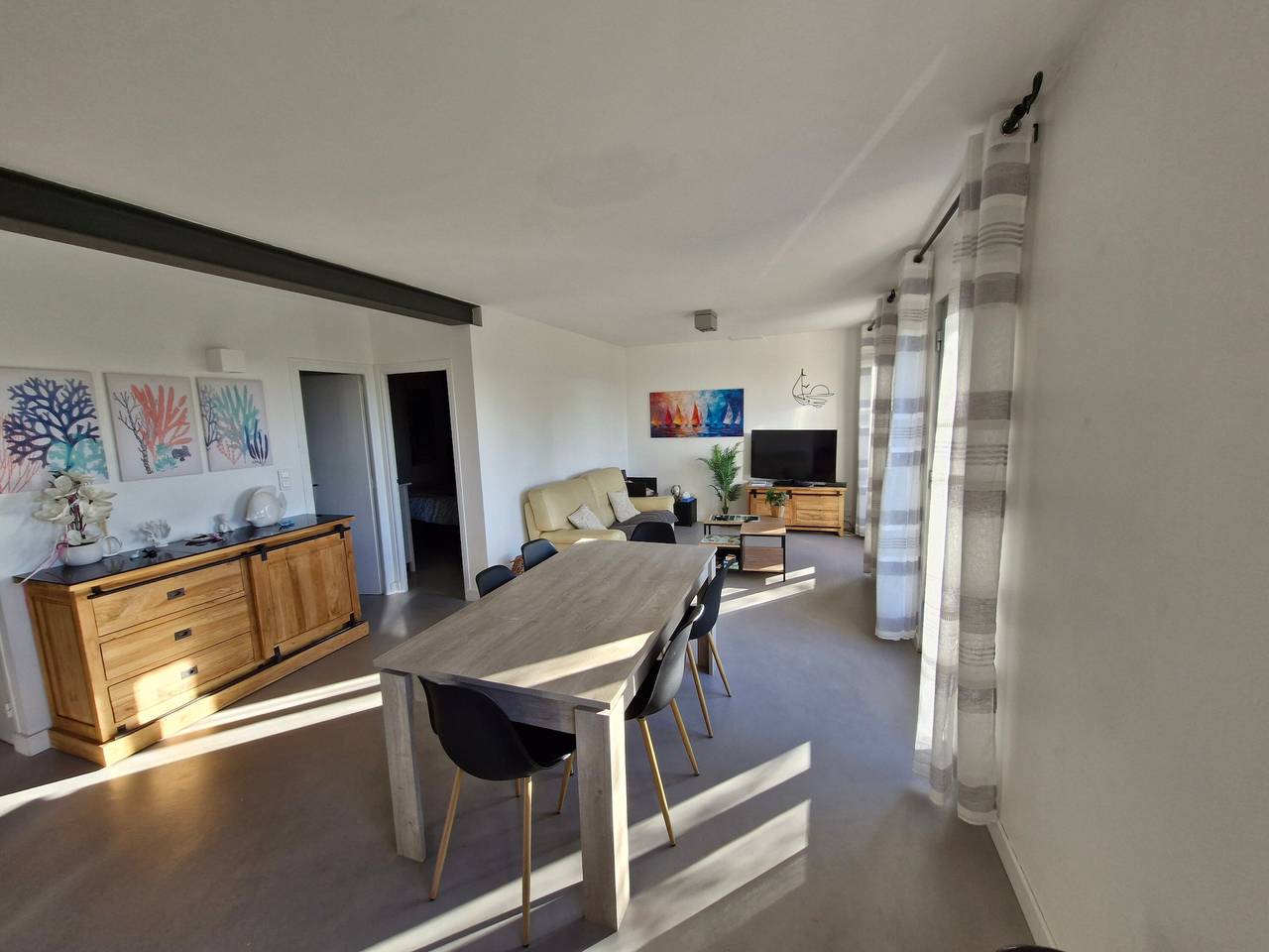 Holiday Home “Ker Blein” with Sea View, Terrace and Wi-Fi in Sarzeau, Côte des Mégalithes