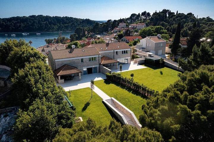 Holiday rental for 6 people, with Terrace and Garden in Cavtat