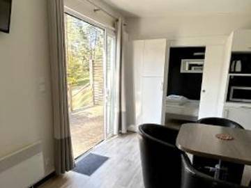 Camping pour 4 Personnes dans Murol, Région de Besse-et-Saint-Anastaise, Photo 4