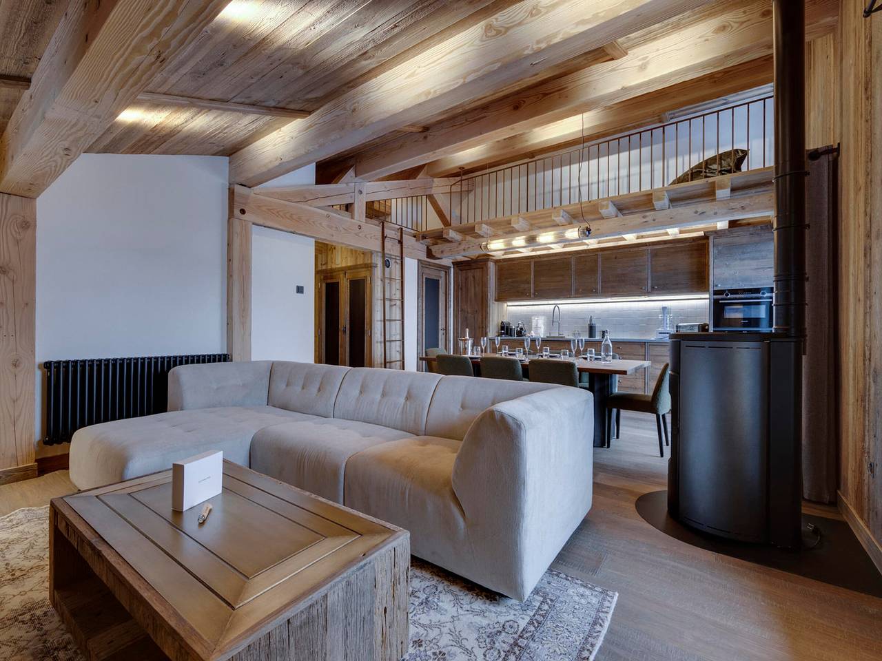 Apartamento entero, Gran apartamento de 3 habitaciones con balcón y estufa, cerca de pistas en La Rosière in La Rosière, Montvalezan