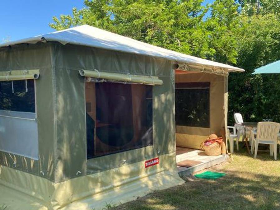 Flower Camping Le Petit Paris - Bungalow de lona 4 personas - Bengali Standard - sin instalaciones sanitarias in Château-d'Olonne, Vandea