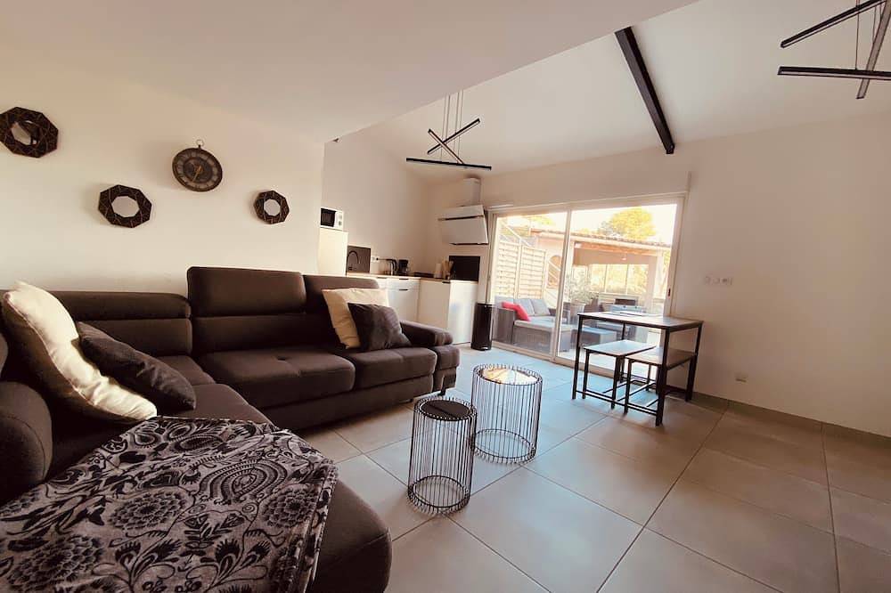 Appartement entier, Vue panoramique sur l’Anse du Ranquet et plage à pied ! in Istres, Côte méditerranéenne (France)