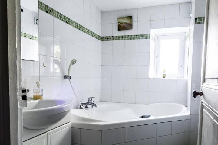 Location de vacances pour 14 personnes, avec jardin et vue, animaux acceptés à Montbazon - 2