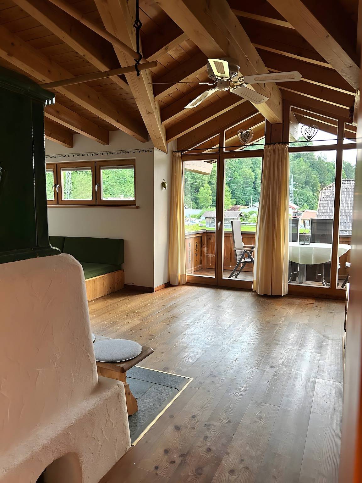 Ganze Wohnung, Apartment „Zum Rießacker“ mit Bergblick und Wlan in Garmisch-Partenkirchen, Bayerische Alpen