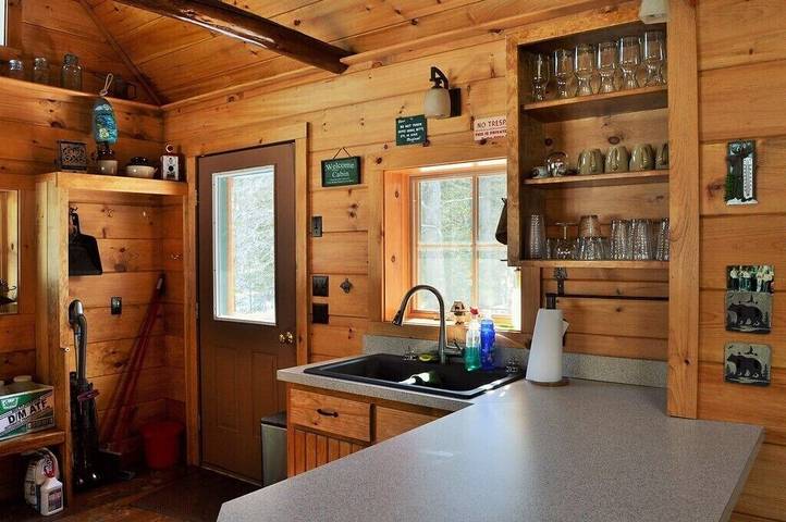 Vacation rental for 6 people, with yard and terrace, with pets in Maine