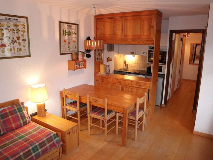 Gîte pour 6 personnes, avec balcon, animaux acceptés dans Office De Tourisme Des Orres - 2
