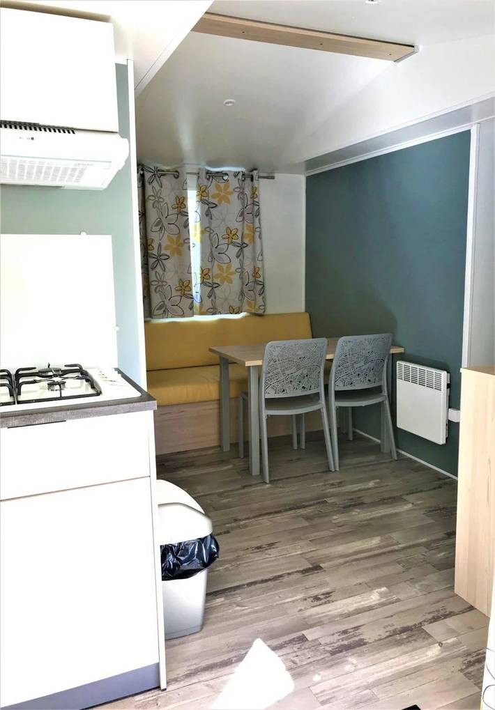 Mobil home pour 4 personnes, avec bassin pour enfant et jacuzzi dans Lac d'Aureilhan - 4