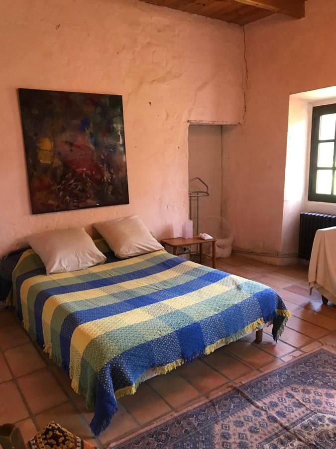 Appartement de vacances entier, Couvent du Tourel Maison espace artistique in La Tour-d'Aigues, Parc naturel régional du Luberon