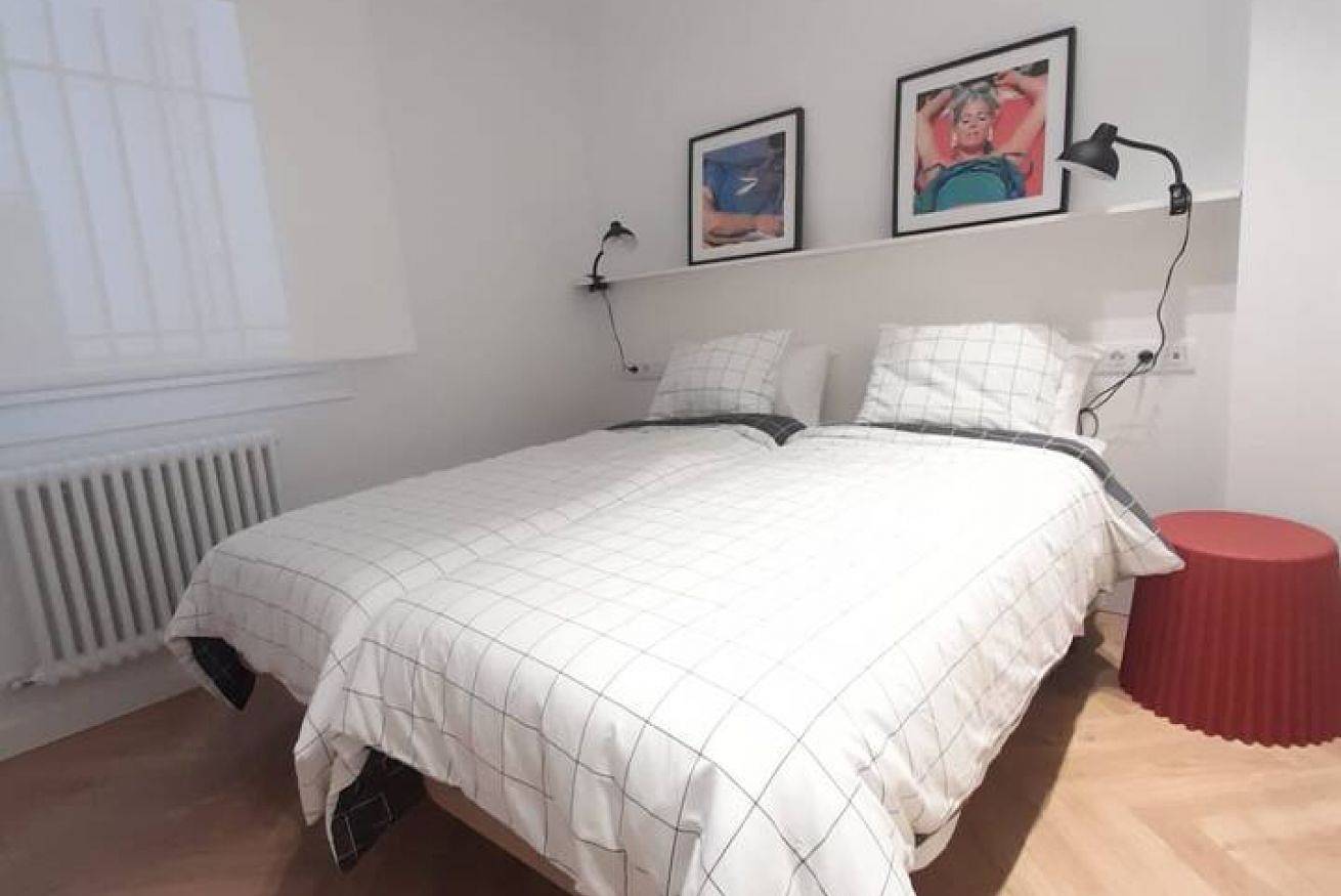 Geheel appartement, Vakantieappartement voor 4 personen in Ibaiondo, Bilbao