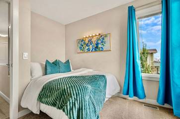 Holiday Rental for 5 People in Calgary, Canadian Rocky Mountains, Photo 4