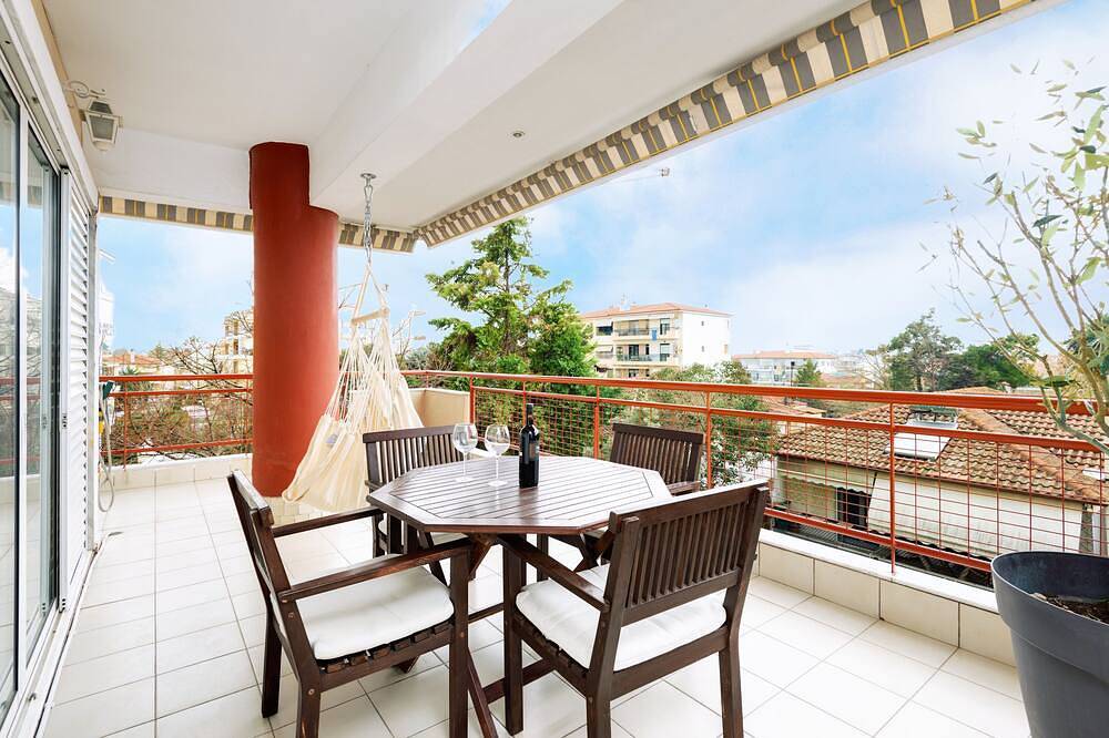 Ganze Wohnung, 3Br Suite 300mts from the Beach in Perea, Thessaloniki und Umgebung