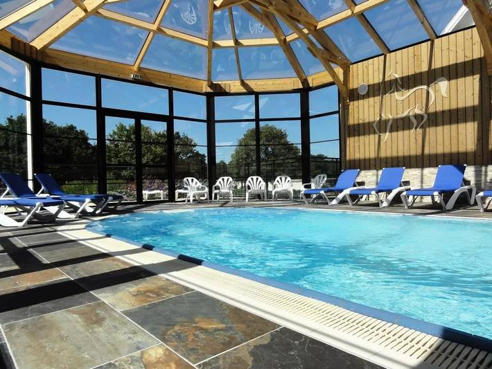 Mobil home pour 10 personnes, avec terrasse, animaux acceptés à Monterblanc - 2