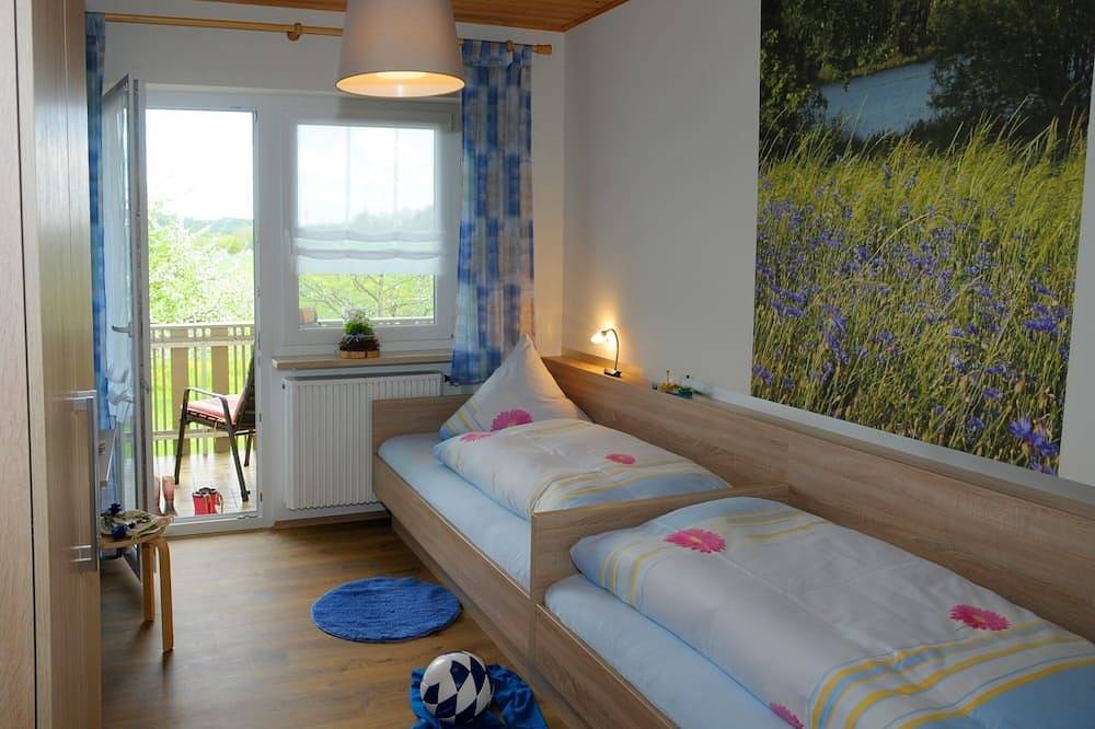 Ganze Wohnung, 60qm große Ferienwohnung im Eg mit Balkon in Absberg, Fränkisches Seenland