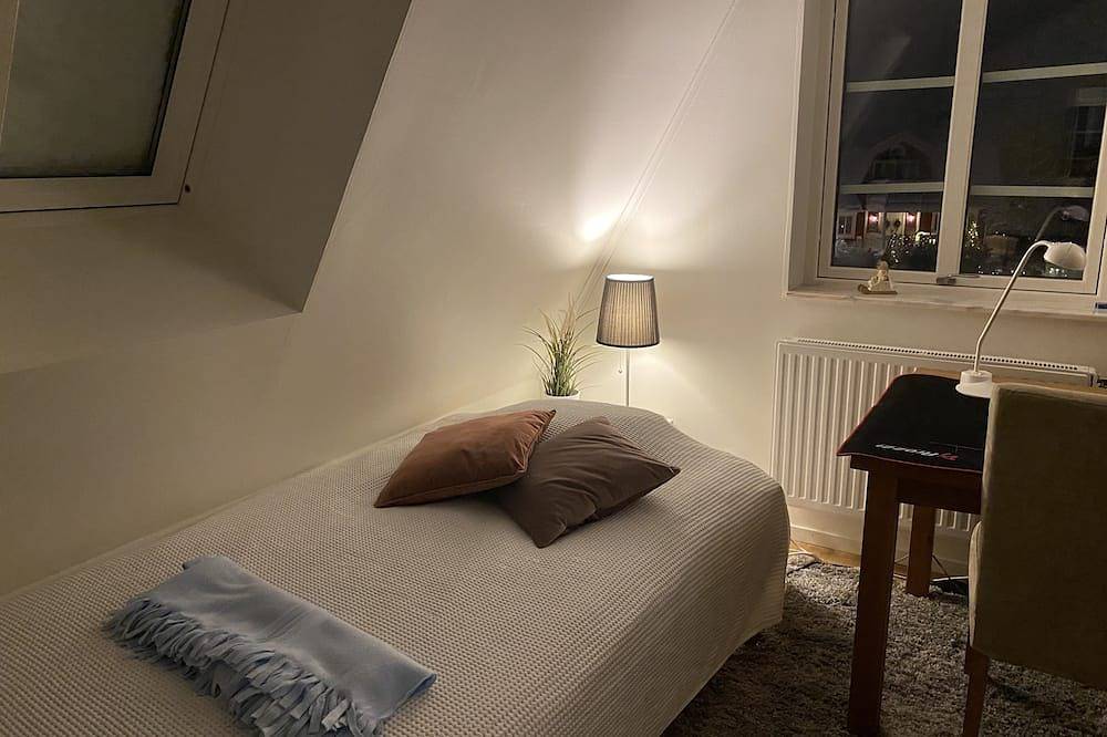 Ganze Wohnung, Apartment by Golf South Stockholm in Kallfors, Järna in Schwedische Ostsee