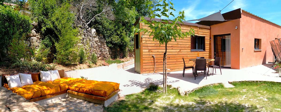 Gîte pour 6 personnes, avec terrasse et jardin à Mons (Béziers)