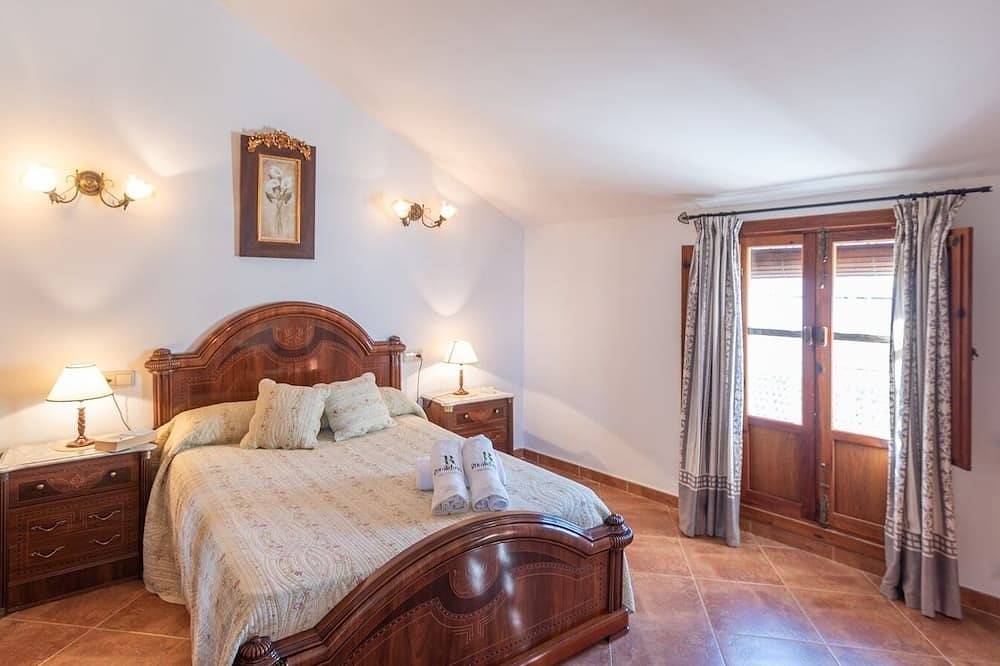 Villa el Señorío Alameda by Ruralidays in Alameda, Provincia de Málaga