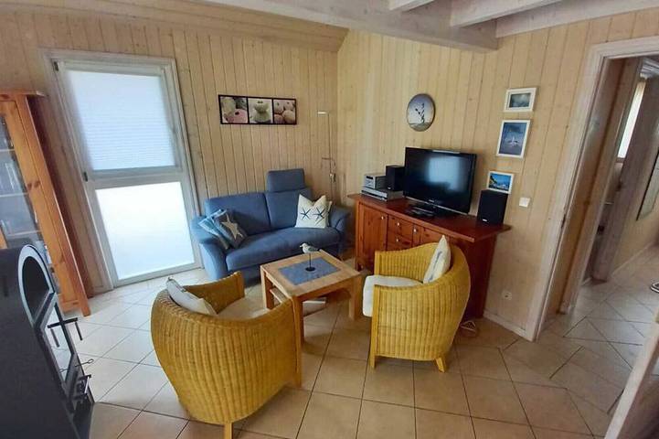 Ferienhaus am Strand für 6 Personen, mit Terrasse und Sauna sowie Whirlpool auf Rügen