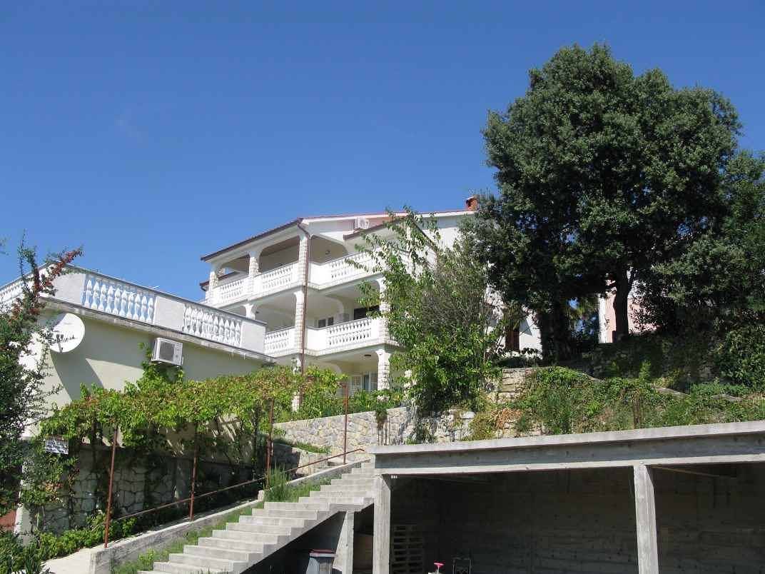 Entire holiday apartment, Holiday apartment with air conditioning  in Lopar, Rab