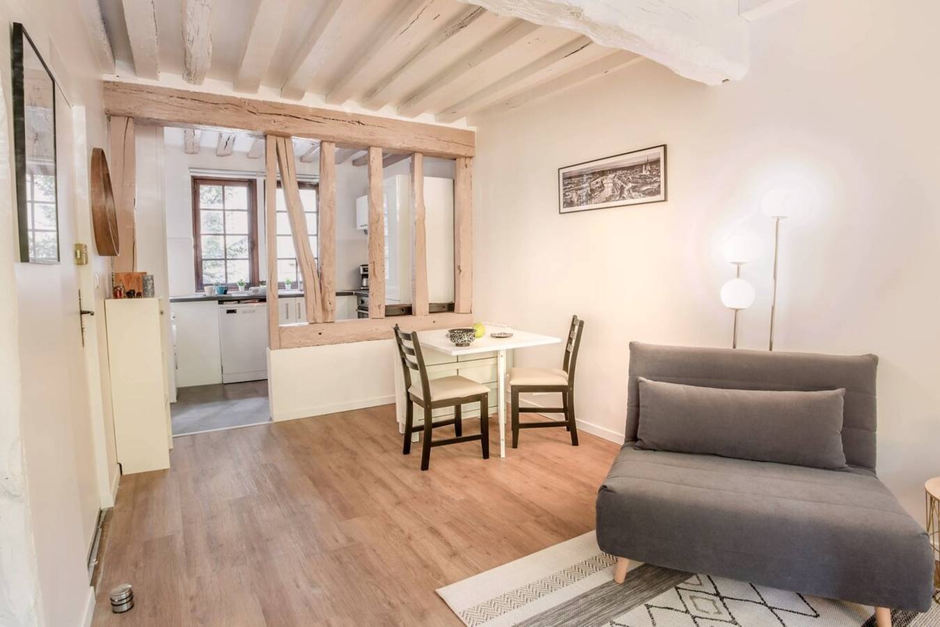 Entire studio, Gabriel : Beau studio proche Hôtel de Ville in Rouen, Rouen region