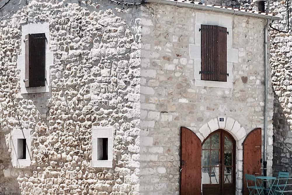 Ruoms Pequeña Casa 3 * in Ruoms, Ardèche
