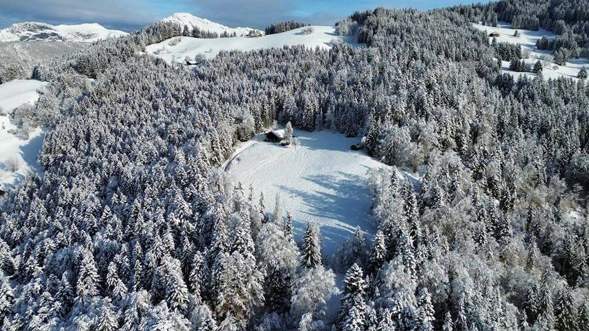 Gîte pour 6 personnes, avec vue et terrasse, animaux acceptés à Les Clefs - 3