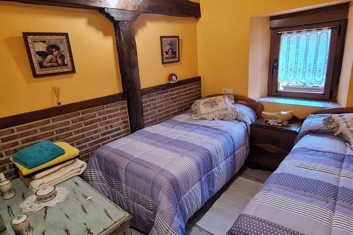 Preciosa casa con Barbacoa chimenea y piscina in Valderrueda, Cordillera Cantábrica
