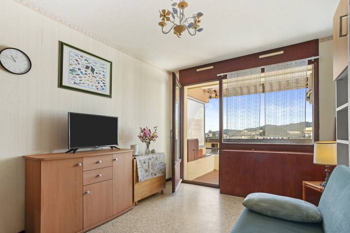 Studio für 2 Personen, mit Balkon und Garten in Bormes-les-Mimosas