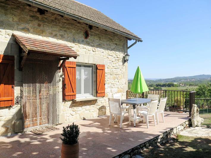 Location de vacances pour 5 personnes, avec jardin et vue à Loubressac - 2