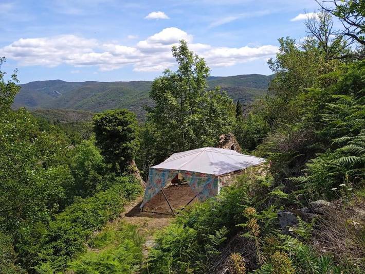 Camping pour 2 personnes, avec Terrasse ainsi que Jardin et Vue