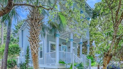 Cabin for 10 Guests in Santa Rosa Beach, Emerald Coast, Picture 3