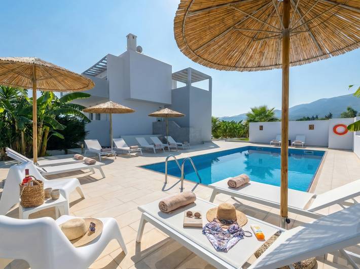 Villa für 10 Personen, mit Meerblick und Balkon/Terrasse sowie Garten und Ausblick auf Kos