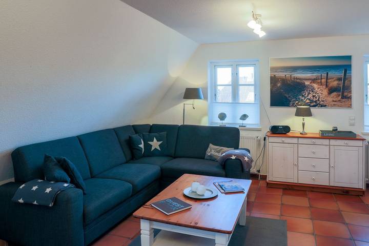Ganze Wohnung, Ferienwohnung Britta – Gemütlicher Inselurlaub mit eigenem Strandkorb in Wyk auf Föhr (Stadt), Wyk auf Föhr