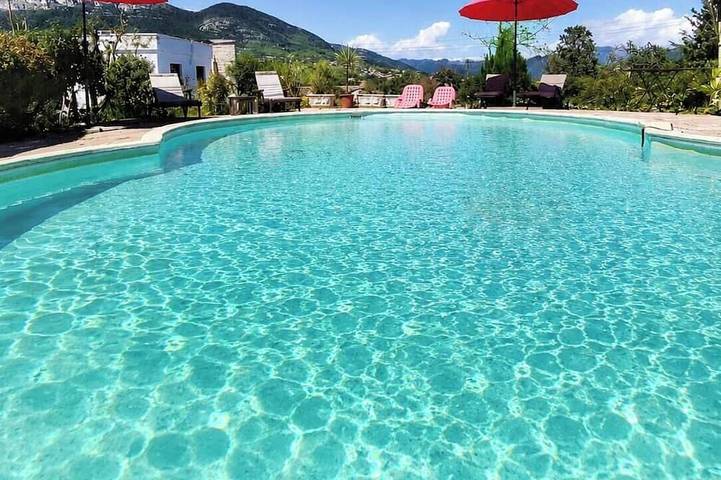 Maison de vacances pour 5 personnes, avec Terrasse et Jardin à La Gaude