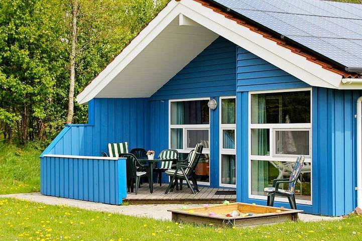 Luxus-Ferienhaus für 6 Personen, mit Garten und Sauna sowie Terrasse, mit Haustier