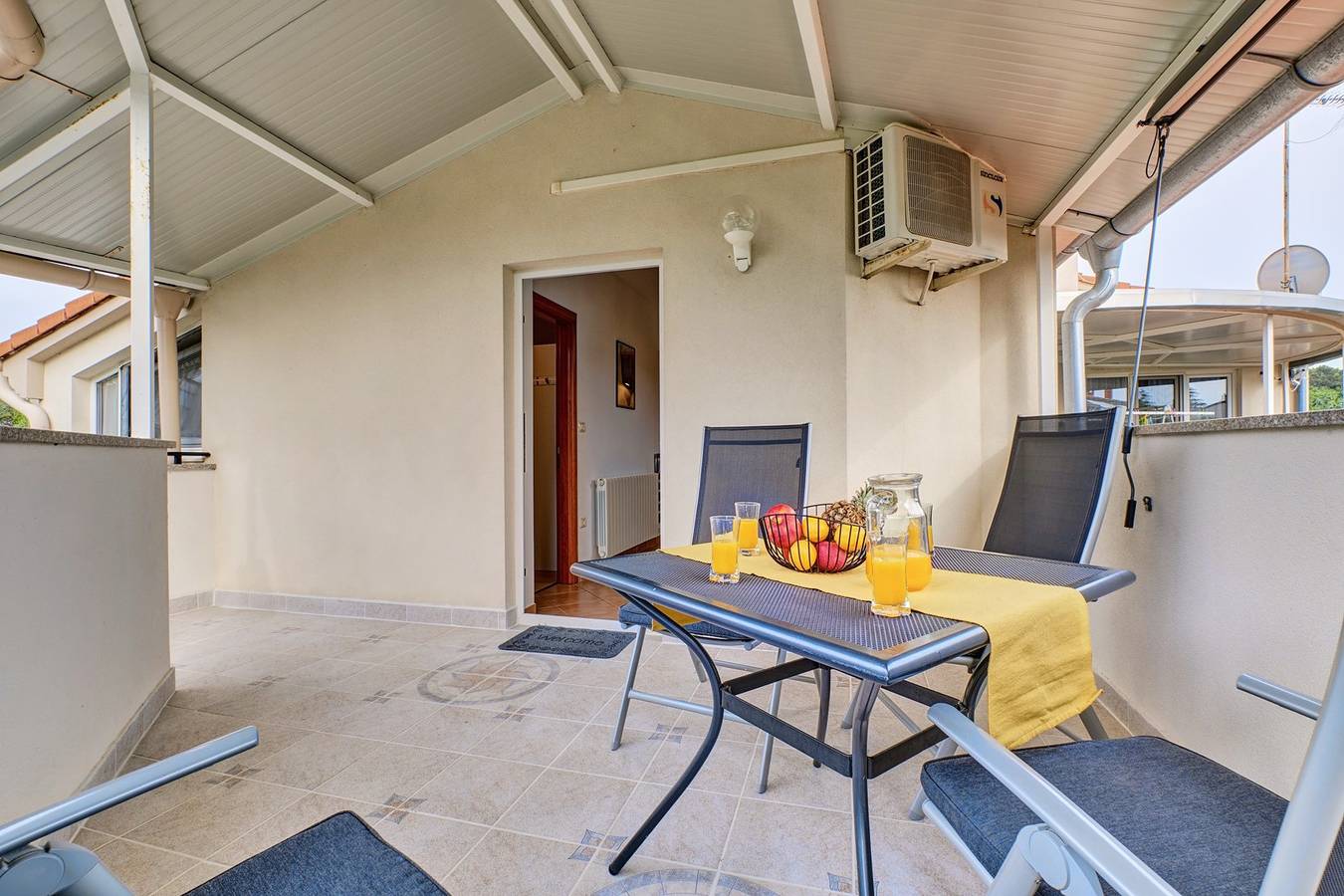 Apartamento entero, Apartment Una with with Sea View near Pula in Medulin, Costa sur de Istria