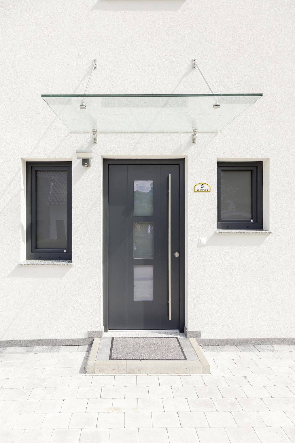 Ferienhaus, Dusche und Bad, Wc, 3 Schlafräume in Rätikon Gebirgsgruppe, Tschagguns