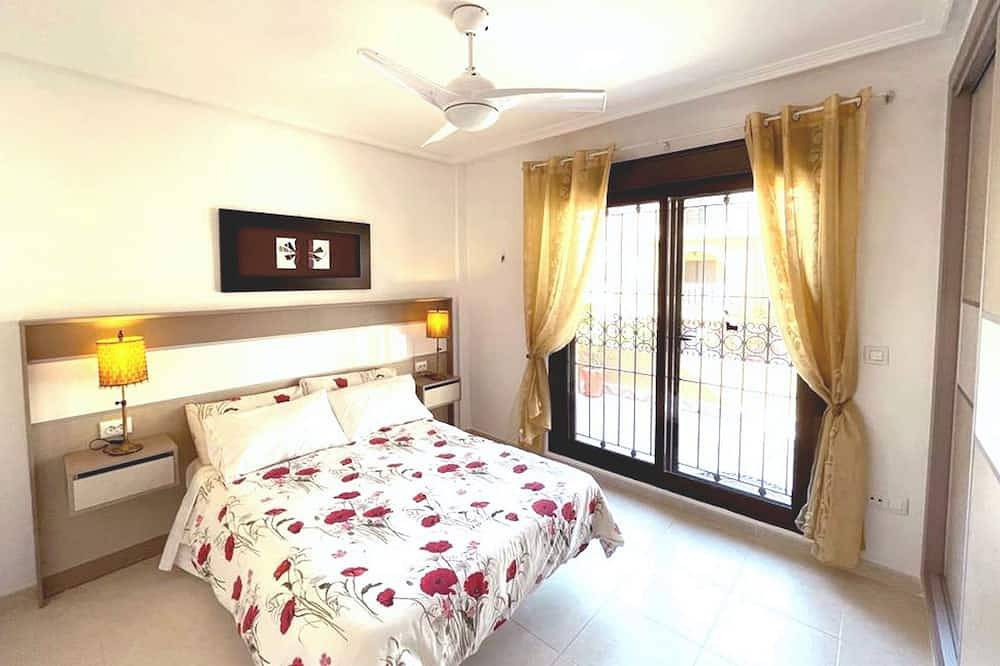 Los Alcazares Pueblo Patricia award winning Playa 111 in Golf Resorts Murcia, Mar Menor