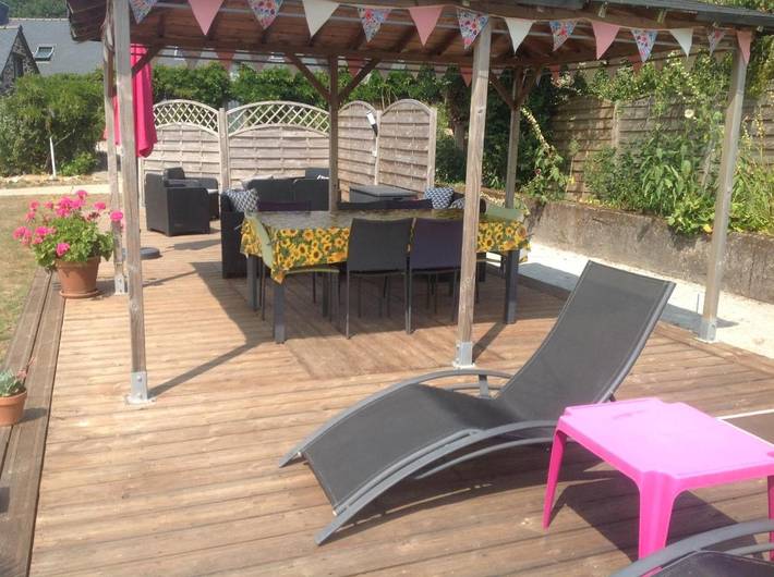 Location de vacances pour 7 personnes, avec vue ainsi que piscine et jardin à Saint-Martin-des-Prés - 3