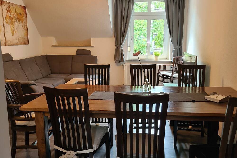 Ganze Wohnung, Ferienwohnung/App. für 11 Gäste mit 120m² in Marl in Marl, Kreis Recklinghausen