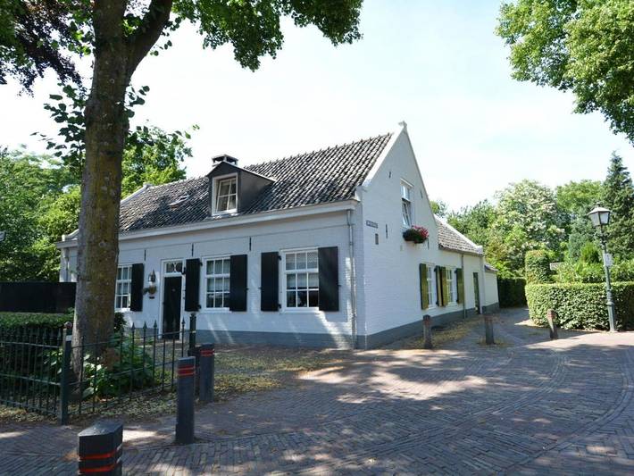 B&b voor 4 personen, with Terras and Tuin as well as Uitzicht in Oirschot