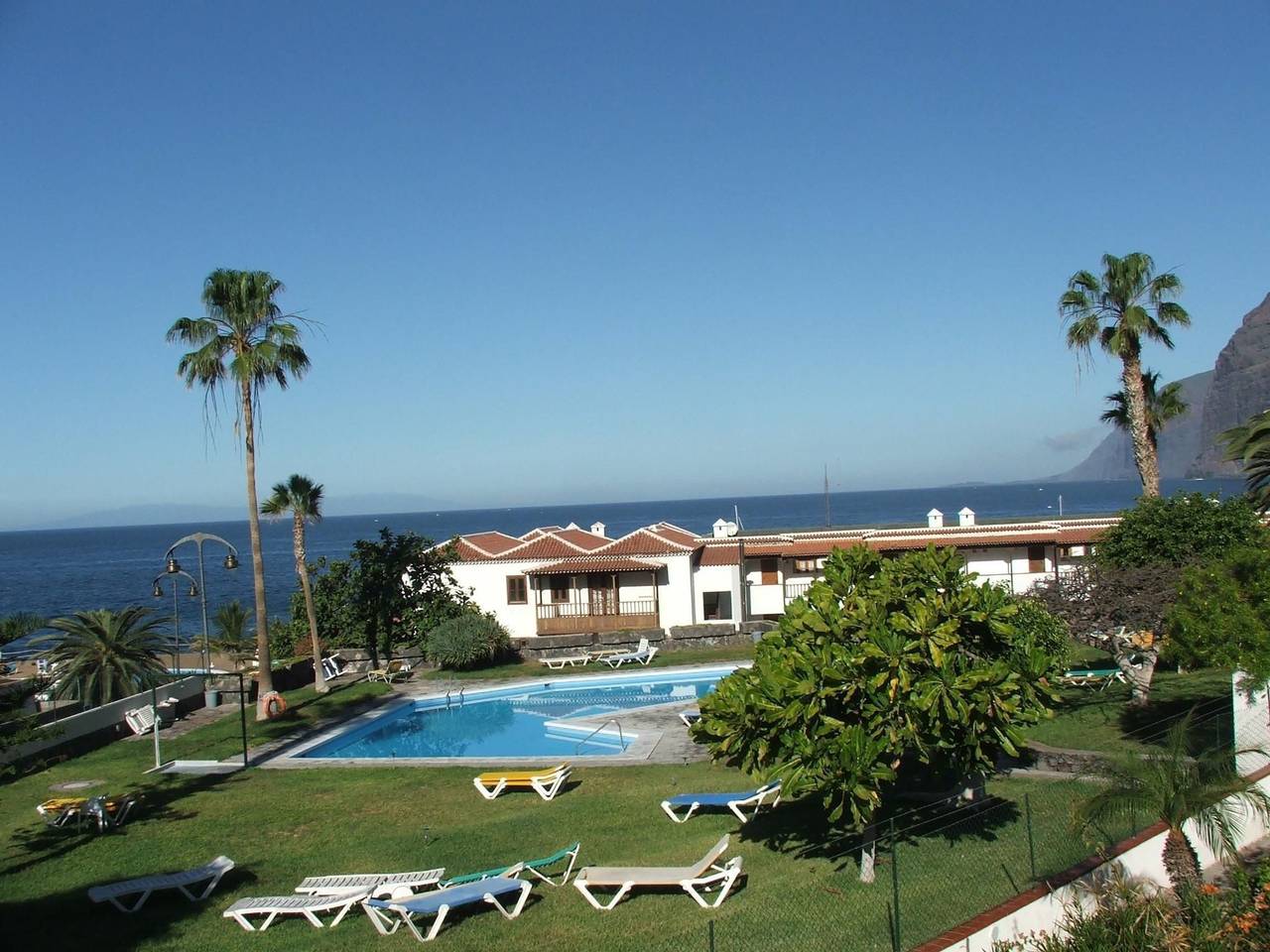 Entire apartment, Delfin 1-7 in Playa de los Guíos, Santiago del Teide