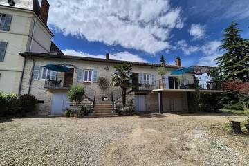 Gîte pour 5 personnes, avec jardin à Montbellet